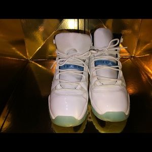 Nike Air Jordan 11 Retros Legends Blues Sz6.5Y
